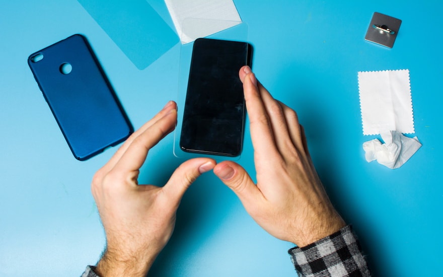 comment mettre un film protecteur sur smartphone