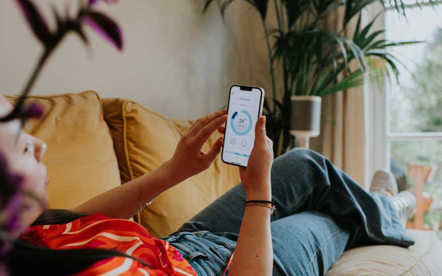 How to save energy with smart home devices