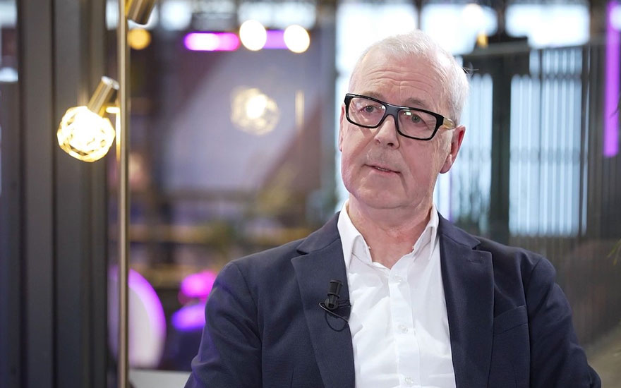 Peter Spiegeleer spreekt tijdens Think NXT 2025 over post-quantum security.