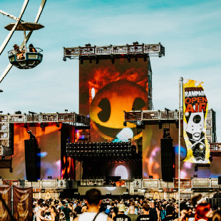 concert-experience-relies-connectivity-carousel3