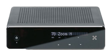 La TV Box V5 a un bouton à gauche de sa facade avant.