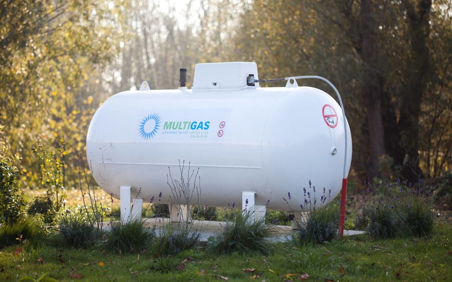 Smart tank multigas